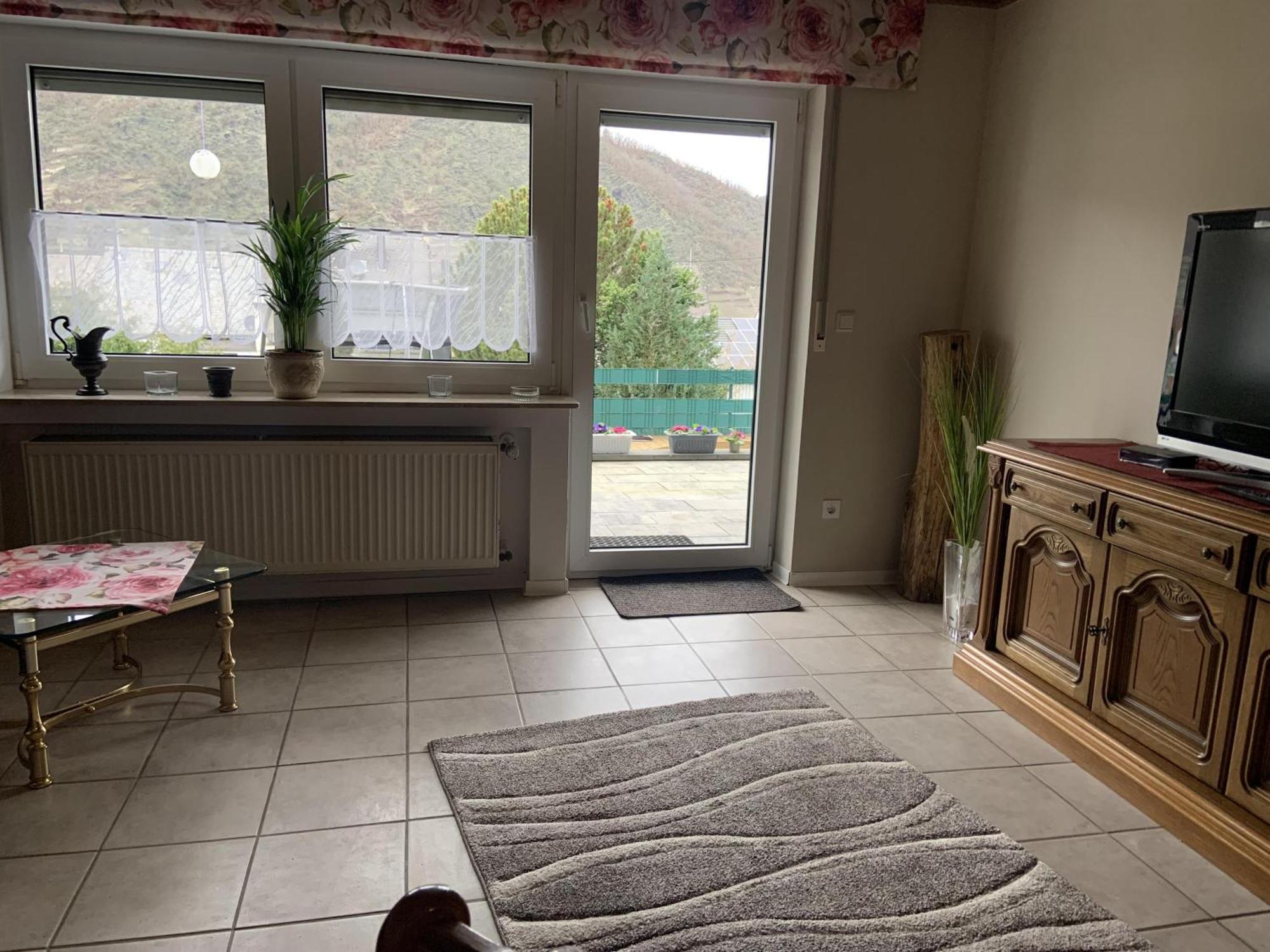 Ferienwohnung Dieblich Bagian luar foto